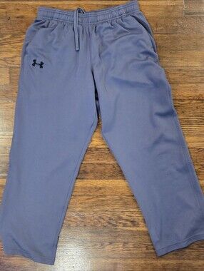 Under Armour Men's Loose Fit Training Pants Gray Medium 27" Inseam